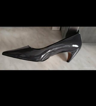 Zapatos de tacón grises talla 39