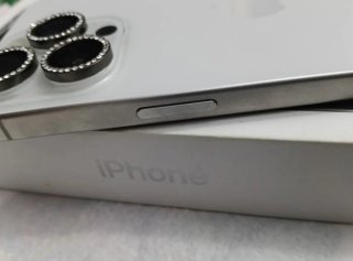 iPhone 15 Pro Max Plata con Cristales