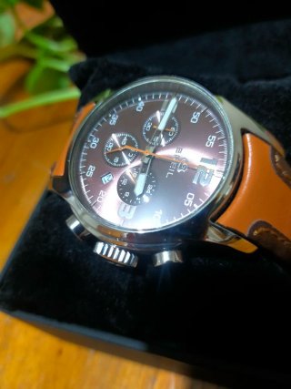 Reloj Breil Cronógrafo Marrón y Naranja