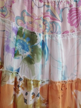 Preciosa falda estampada