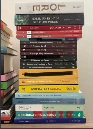 Libros sin usar. Hasta 30 de agosto 2026