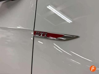 Volkswagen Golf GTI Performance 2.0 TSI 180kW(245CV) DSG