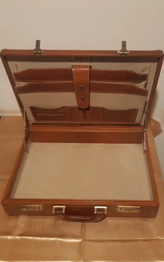 Valigetta ventiquattrore vintage KENT 2