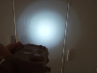 Linterna Laser Porta Pilas