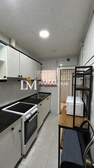 Piso en venta en El Bon Pastor en Barcelona