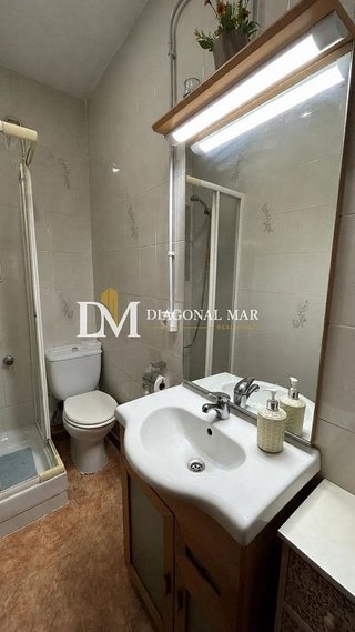 Piso en venta en El Bon Pastor en Barcelona