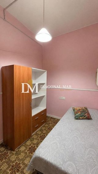 Piso en venta en El Bon Pastor en Barcelona