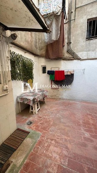 Piso en venta en El Bon Pastor en Barcelona