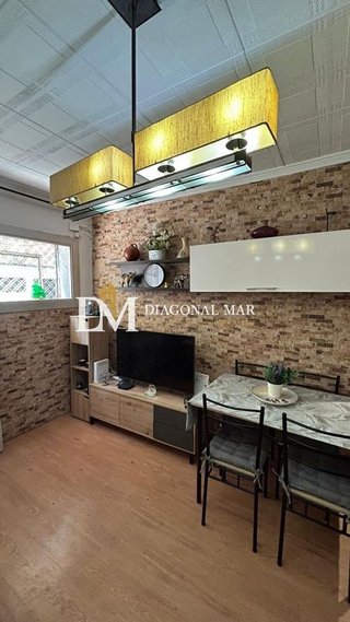 Piso en venta en El Bon Pastor en Barcelona