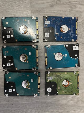Lote 3 Discos Duros HGST, Seagate, Toshiba 3S5ZTS