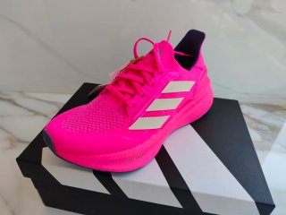 Adidas Ultraboost 5X  Talla 38 O 38 2/3