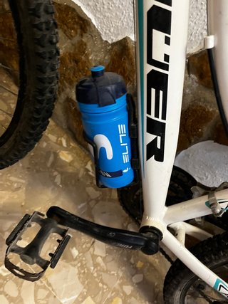 Bicicleta de Montaña QUER AL650 Blanca