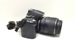 camara digital reflex nikon d3000+ed 18-55mm 1:3.5-5.6g ii af-s dx nikkor