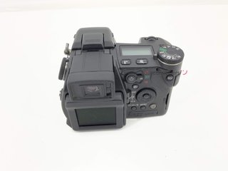 camara digital bridge konica minolta dimage a2