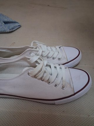 Zapatillas blancas de lona