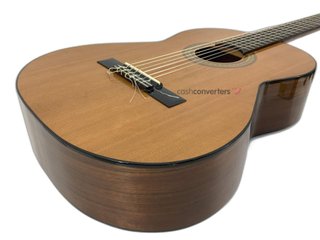 guitarra clasica admira monica