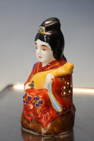 Figuras de porcelana de los Sietes Sabios Chinos, pintadas a mano. Años 60 ó 70.