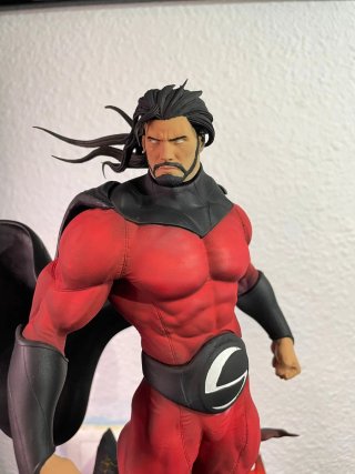 Figura Sentry Marvel de Resina