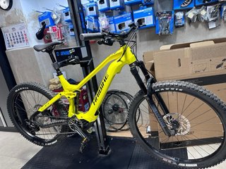 Bicicleta Eléctrica Haibike AllMtn 3 2025