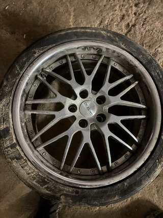 Llantas Dezent 18” + neumaticos.