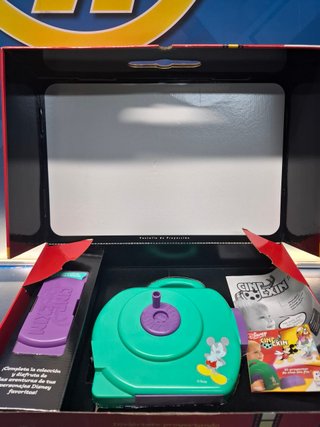 Proyector Cinexin Disney Mickey Mouse, 2 peliculas