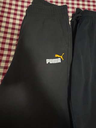 Lote 2 Pantalones Puma y Nike Negros