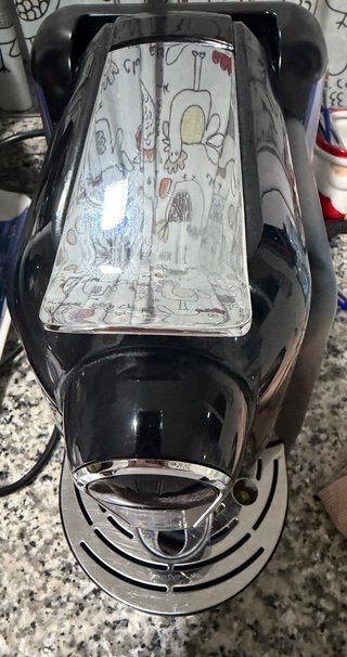 Cafetera Delta Q semi nueva
