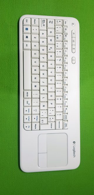 Teclado Inalámbrico Logitech K400 Plus TV