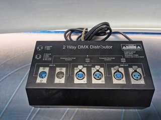 2 way dmx distributor. Contest Split-2