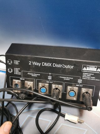 2 way dmx distributor. Contest Split-2