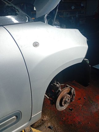 ALETA DELANTERA DERECHA Fiat 500L (330)(2012->)
