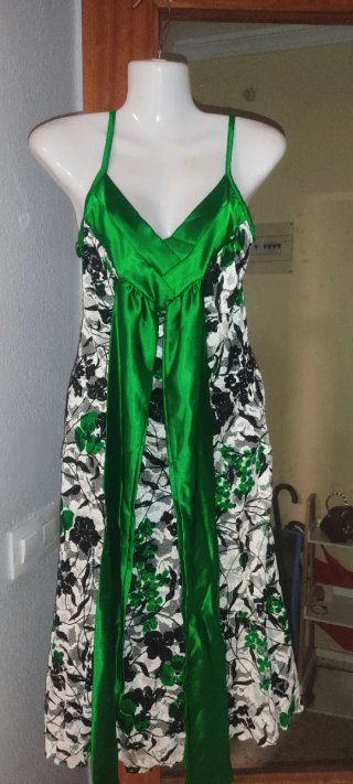 Vestido fiesta floral tirantes verde