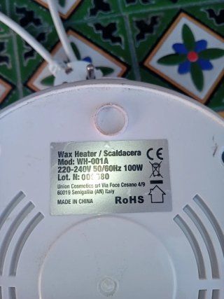 Calentador de cera blanco