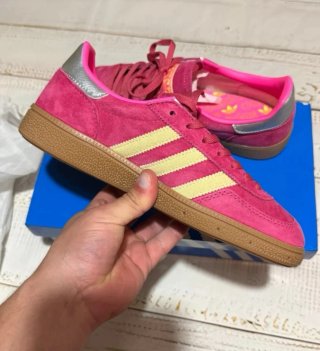 Adidas Spezial Rosa y Dorado