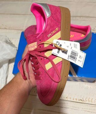 Adidas Spezial Rosa y Dorado