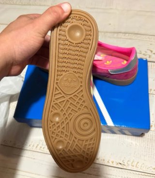 Adidas Spezial Rosa y Dorado
