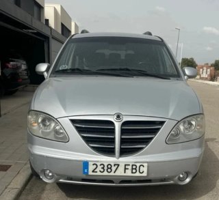 sangiong rodius 2.7 xdi 165cv 2006