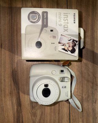 Fujifilm Instax Mini 9 Cámara Instantánea Blanca