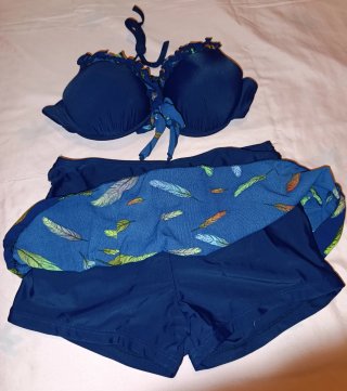 Nuevo Bikini diseño falda de plumas multicolor