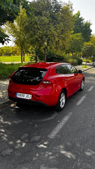 Volvo V40 2015