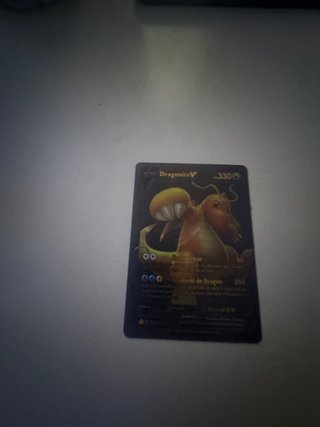 Carta Pokémon Dragonite V