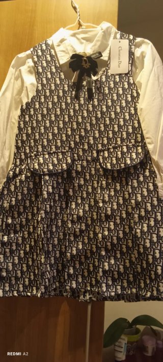 Vestido niña Dior 150cm