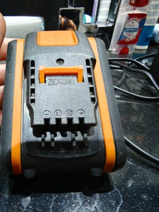 Batería 20V MAX PowerShare 2.0Ah