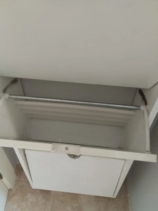 Zapatero blanco de madera