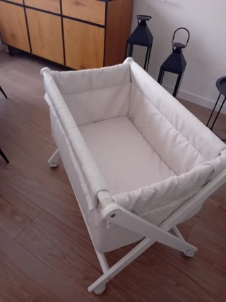 Minicuna bebé con ruedas