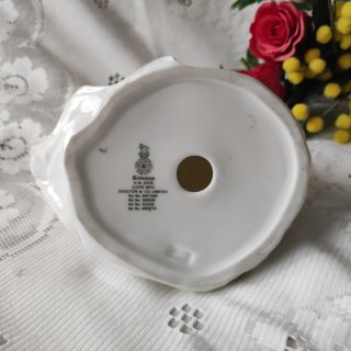 🇬🇧 Simone Figura Royal Doulton England