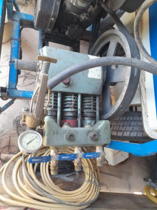 Tanque de fumigar con motor Lombardini