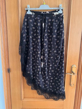 Falda ASOS floral midi
