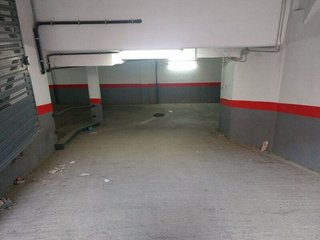 Garaje en venta en Rosselló