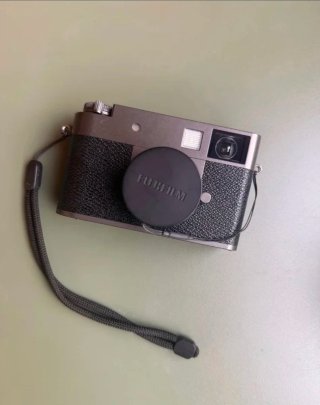 Fujifilm Xhalf Cámara Negra